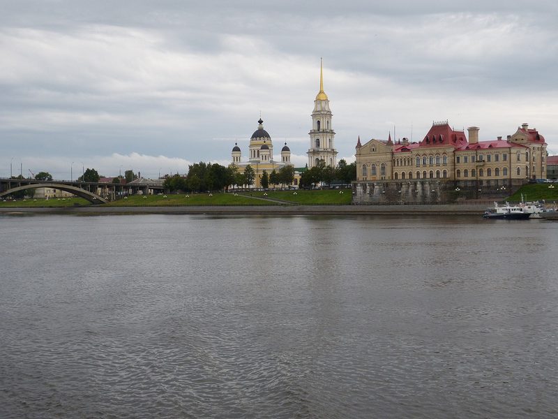 Рыбинск, Волга, осень